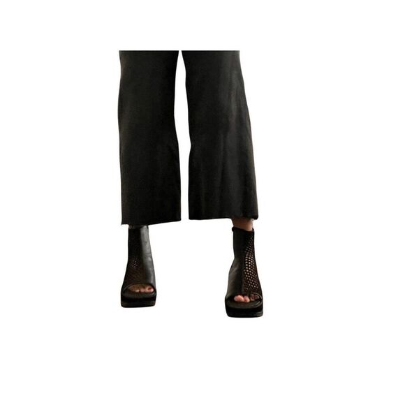 4CCCCEES Black/Gold Mesh Platform Ankle Boots Open Toe Side Zip NWOB EU 40 US 9 - Picture 3 of 15